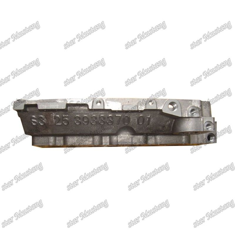 4BT 4D102 4BTA Engine Cylinder Head 3933370 3920005 3904570 For Cummins Engine Spare Parts