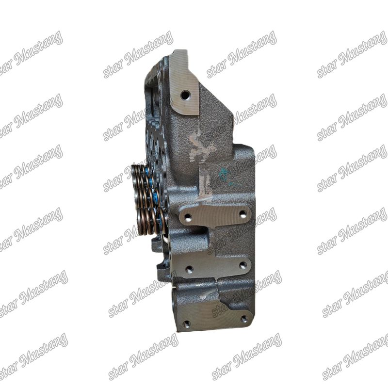 4D102 Engine Cylinder Head Assembly 3933370 3966454 3933352 For Cummins Engine Spare Parts