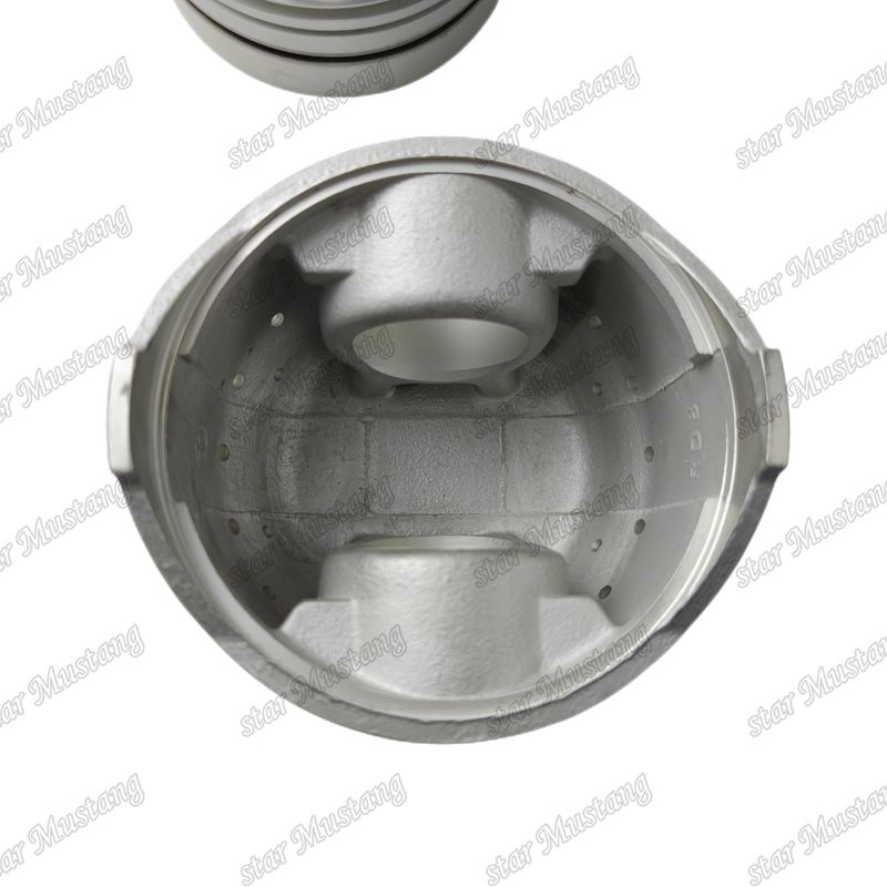 RD8 Engine Piston 12011-97004 12011-97012 12010-97006 12010-97079 For Nissan Engine Spare Parts