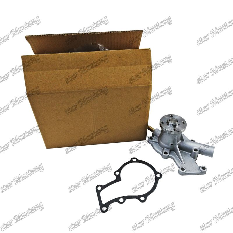 Water pump D640 D662 D722 19883-73030 15881-73030 15881-73033 1E051-73030 1E051-73034  For Kubota Engine Spare Parts