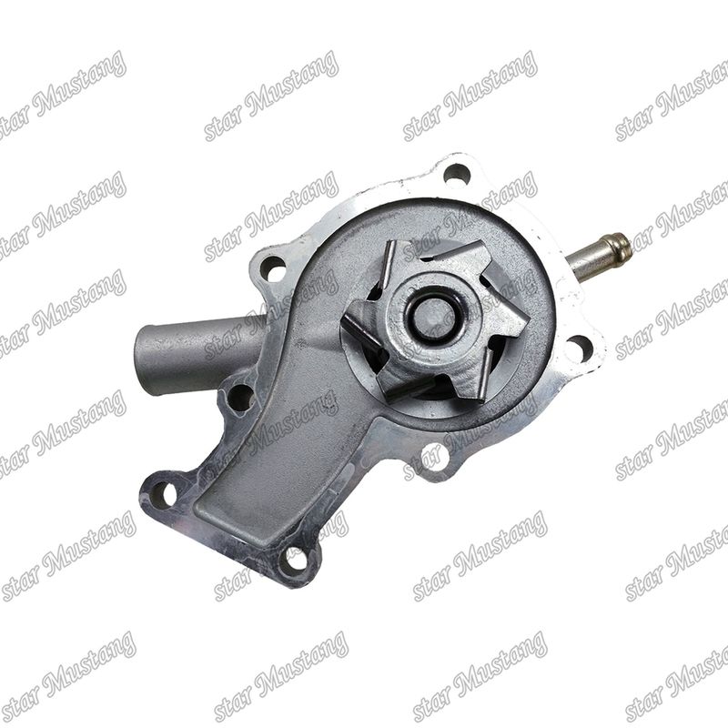 Water pump D640 D662 D722 19883-73030 15881-73030 15881-73033 1E051-73030 1E051-73034  For Kubota Engine Spare Parts