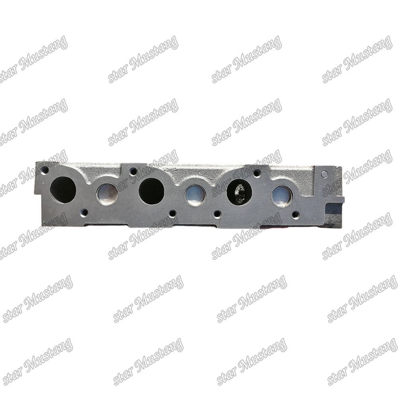 Cylinder head D1302 D1402 17325-03044 17325-03040 17331-03040 17331-03045 Suitable For KUBOTA Engine Parts